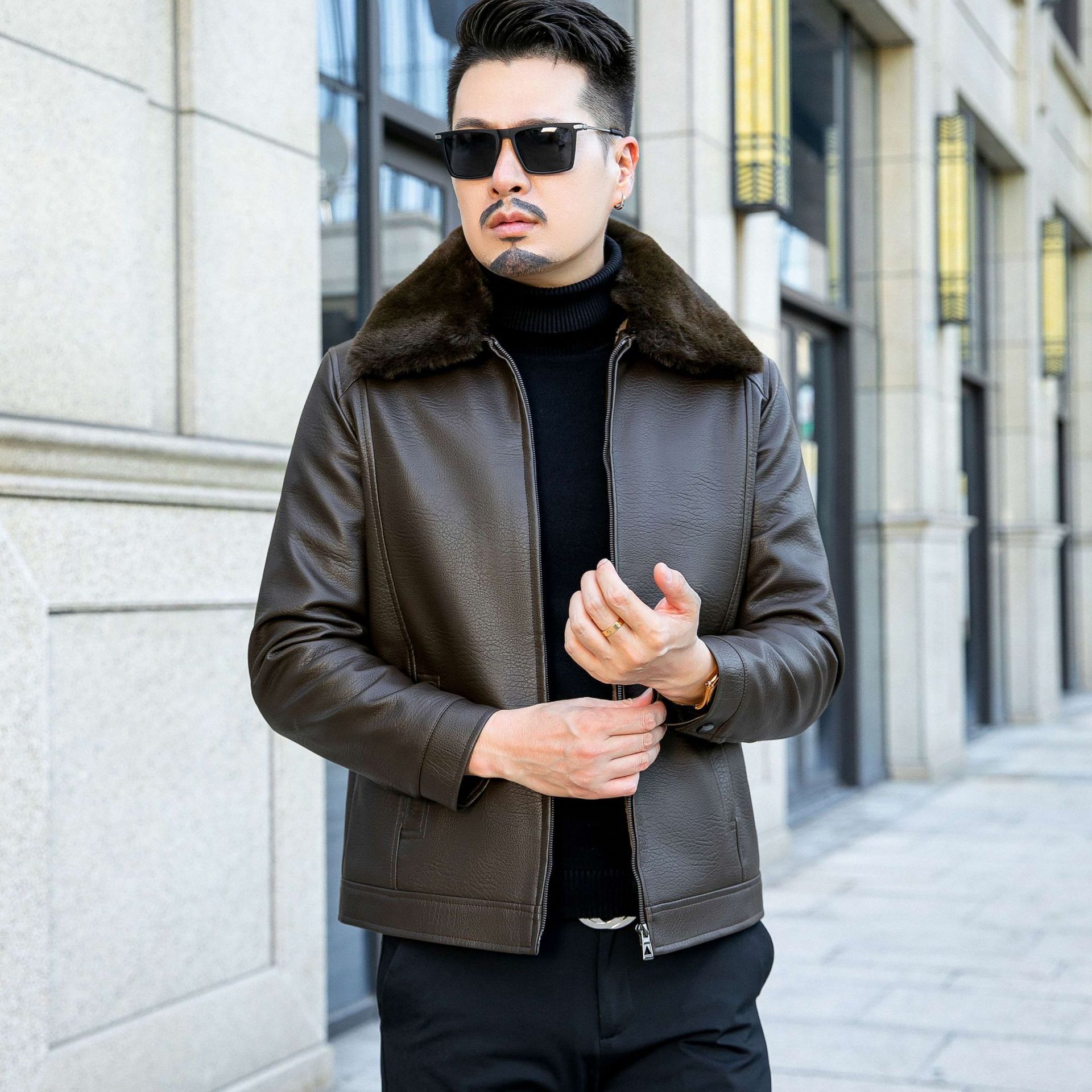 2023 new fur-collar man's leather jacket, old man with velvet jackets in the fall and winter.