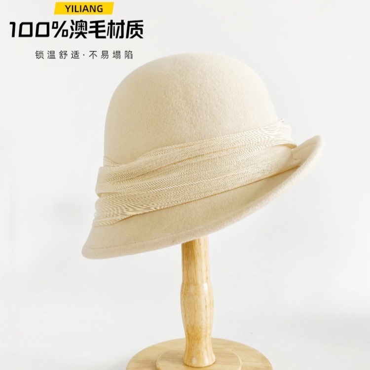 2024, a new wool hat, the English fisherman's hat, a nice warm hat.