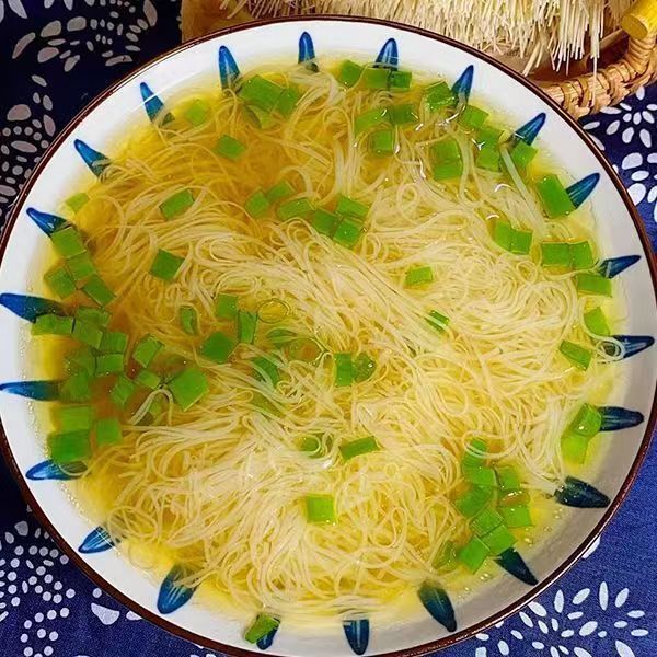 Tôi phải đi.