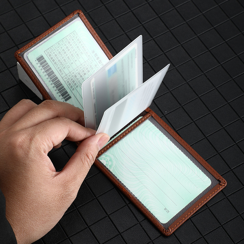 Bằng lái xe 6 năm, giấy phép lái xe 8 năm, bằng lái xe chất lượng cao, được bảo vệ bằng thẻ.