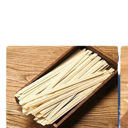 ถังน้ํามันหนัก 5 ปอนด์ เต็มด้วยถุงน่องกว้าง และอาหารเช้าจานด่วน