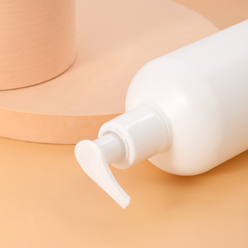 Những chai dầu gội đầu bằng nhựa dính rửa 300ml mỗi ngày bằng cách hít phải áp suất