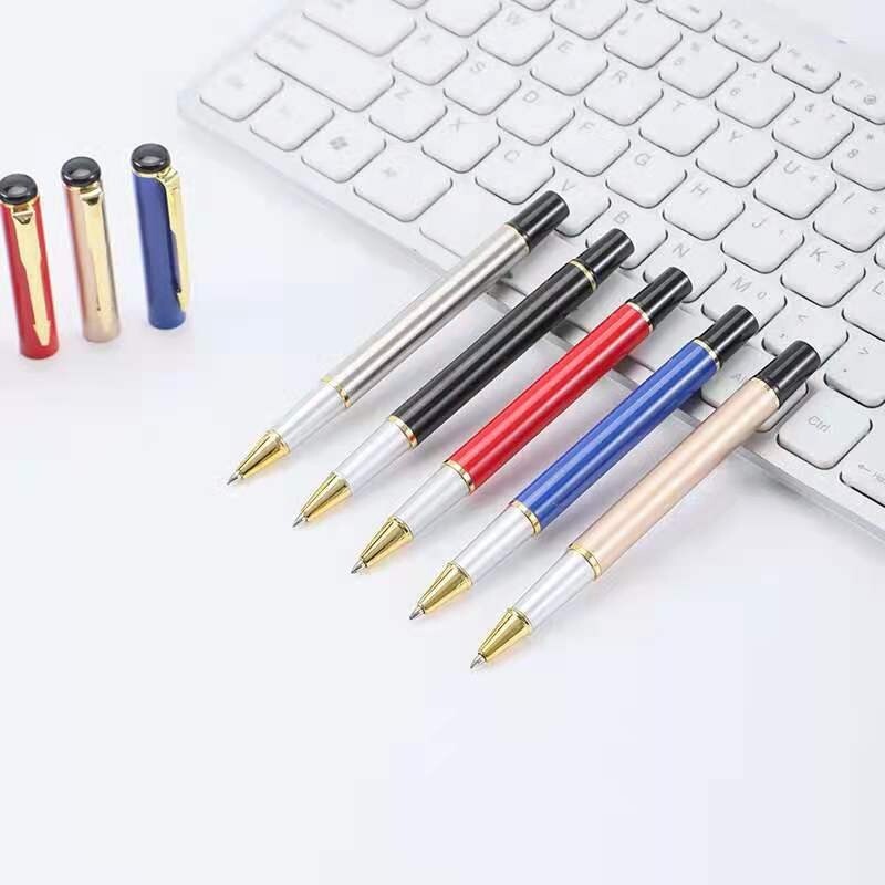 Một cây bút có bút chì kim loại có thể in một hộp quà tặng có chất lượng cao trong kỳ thi văn phòng.