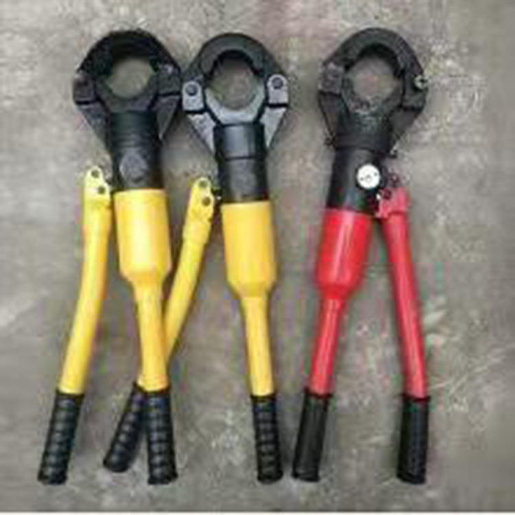 Hydraulic pliers for acoustic tubes.