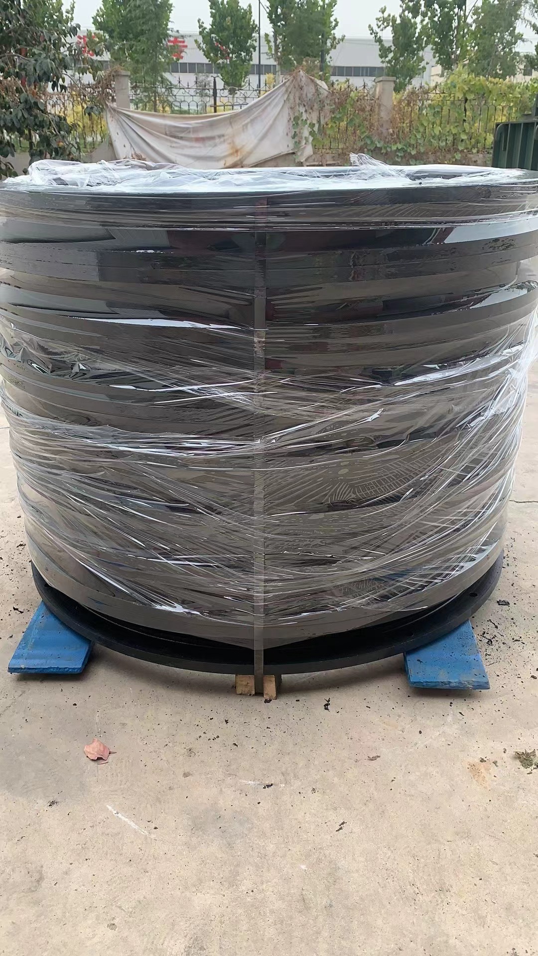 Toàn bộ các bộ phận của một nửa xe đẩy tái chế đầu máy của