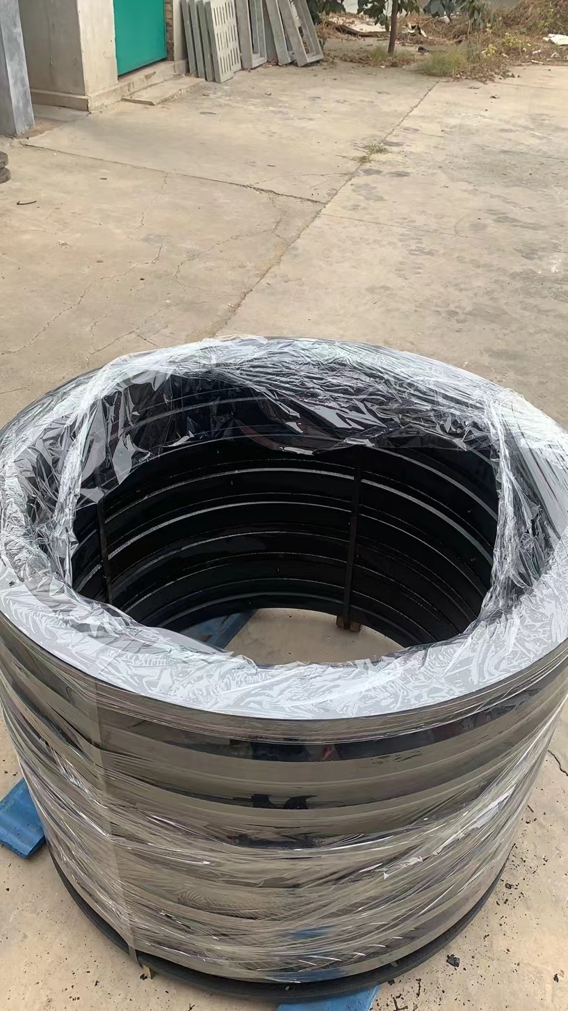 Toàn bộ các bộ phận của một nửa xe đẩy tái chế đầu máy của