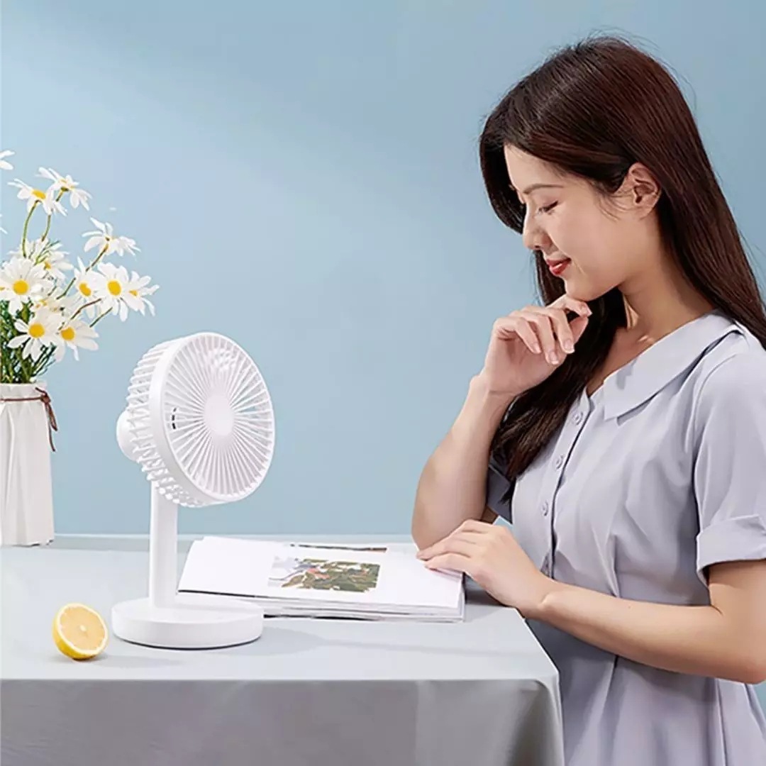 Đó là một cái quạt máy tính nhỏ.