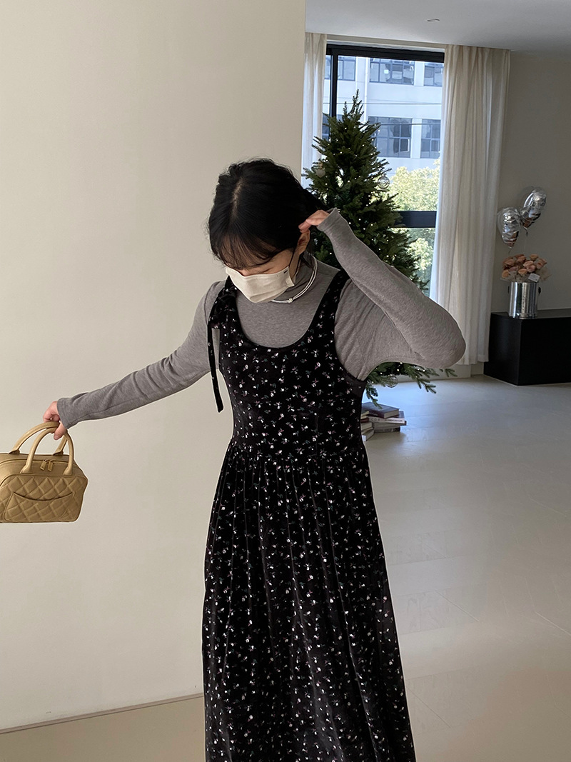 Giang Zo, điệu van, váy nhung đen cổ xưa, váy đôi Pháp, không còng tay, 1016 mùa đông mùa thu.