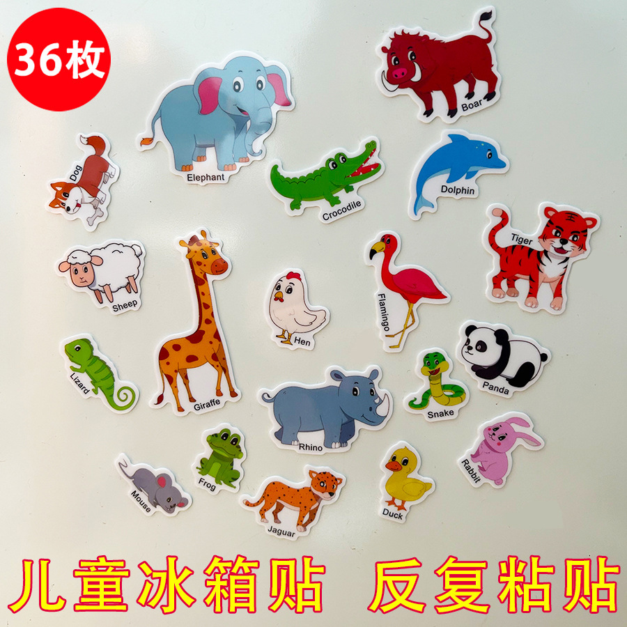 Tủ lạnh của trẻ em được sơn lại với những nhãn dán sáng tạo, hoạt hình.