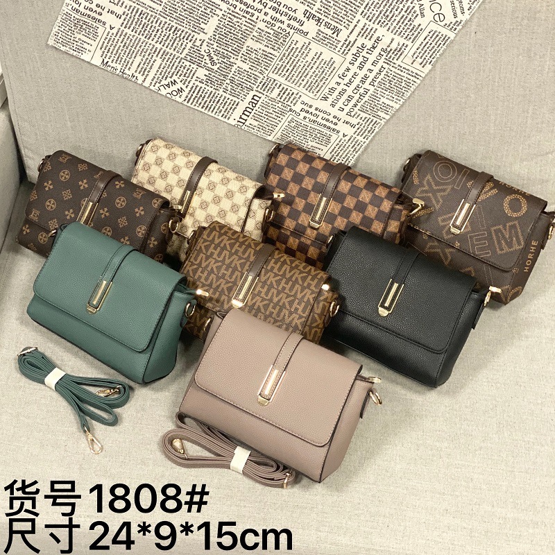 Customize the Henley leather kit in Guangzhou to sample the various one-shoulder slash bag handbags with the katot bag.