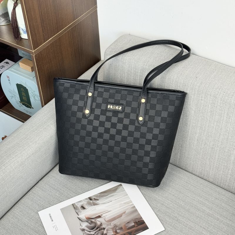 Customize the new large-capacity bag for a 2024 new fashion bag for a one-shoulder tottommy handbag.