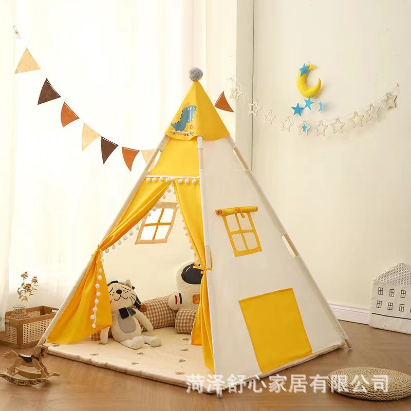 New children's room small tents for boys and girls to sleep in small castles in separate beds.