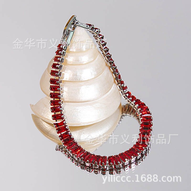 Cross-border thermal sale of the American-American popular high-end diamond-skinned diamond bracelets with coloured hand-meat.