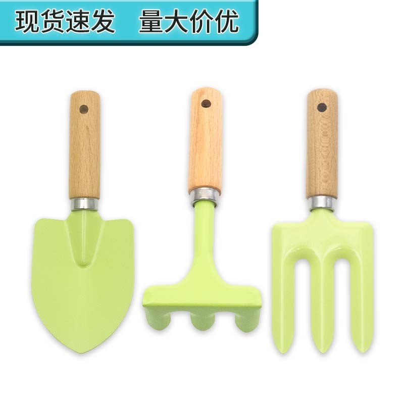 Tùy chỉnh ba bộ công cụ làm vườn và làm vườn với cây xẻng và bãi biển