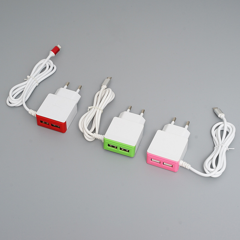 Hai đĩa USB di động chạy vòng đầu của Euphoria sạc qua biên giới.