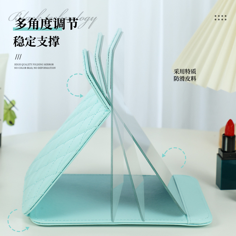 Gương trang điểm nhỏ gấp máy tính với ký túc xá học sinh sạch sẽ, kích thước của các công chúa.