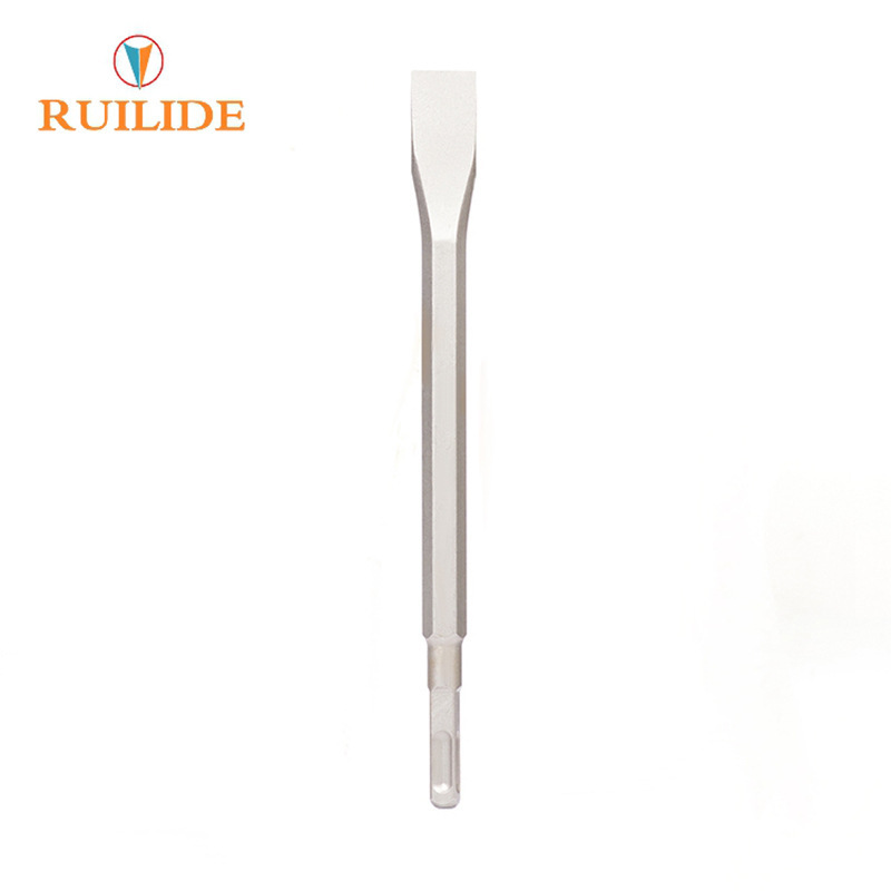 Những mũi khoan bằng cái búa cứng, những cái đục 6 đầu trên dù tường, và thế hệ năng lượng của cây nằm ở đầu mũi.