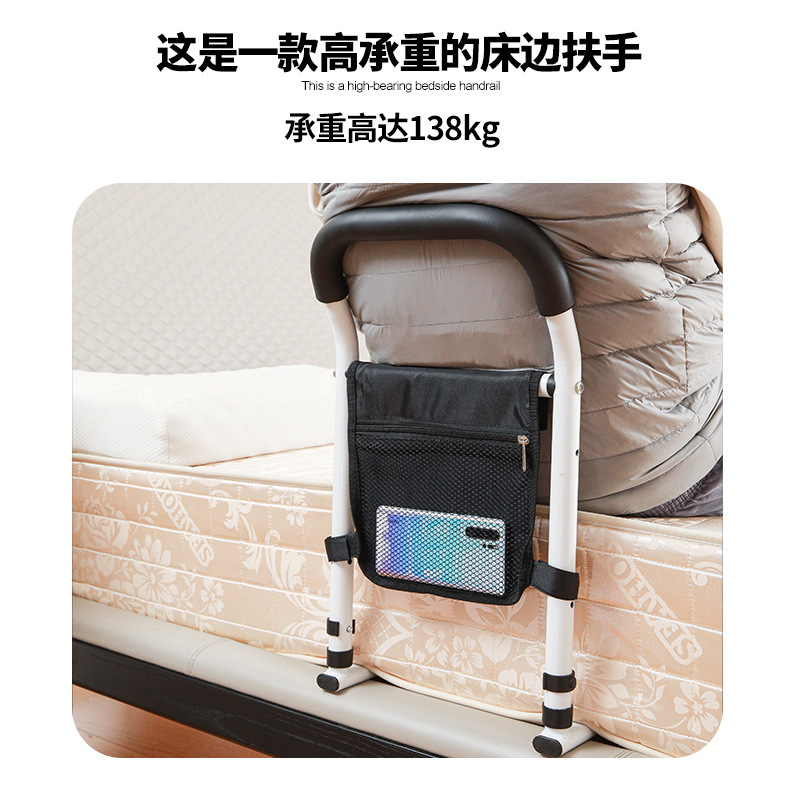 Một người phụ nữ mang thai với một chiếc giường cũ kĩ, nhỏ bé, ngăn nắp giúp thức dậy.