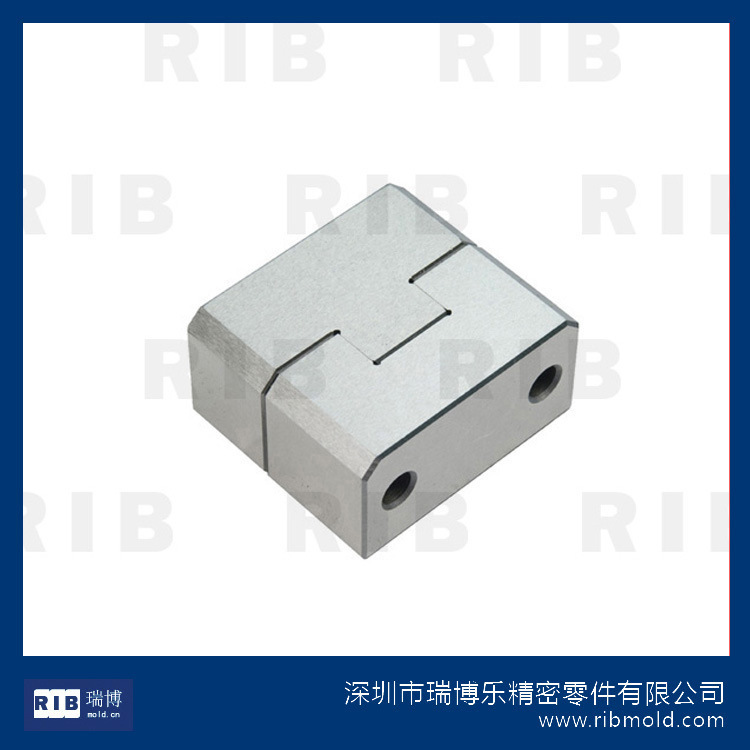 The factory sold the Taiwan locator block, the magnetic edge lock, the DLM35.