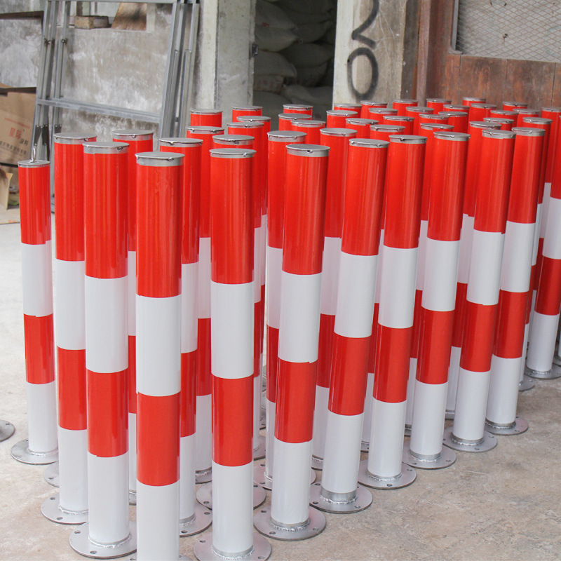 Steel tube warning poles, traffic fixed reflectors, markers, road barriers, plastic bumps.