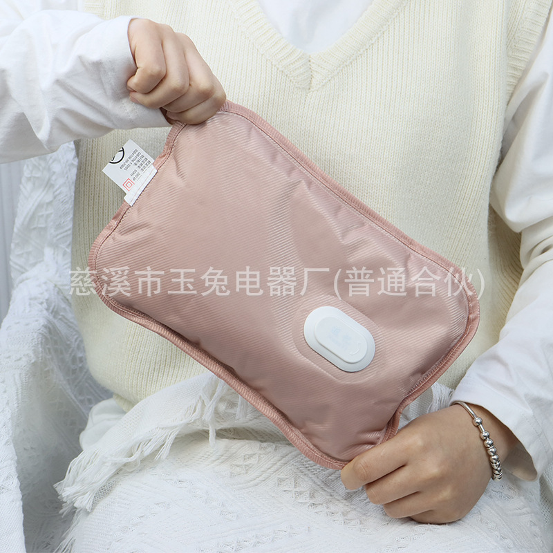 The mass silk-hot handbag of the warm memory factory delivers blast-proof, safe, warm feet charged with hot water bags.