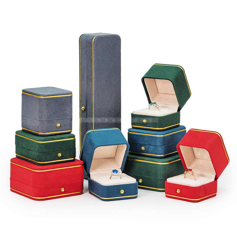 New high-quality jewelry box with a round-tone gold-coated bracelet bracelet box box