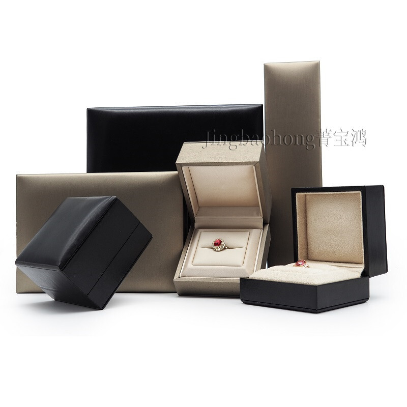 High-end pop-up PU gold ring locket box with thick wrapper box wholesale print of Logo
