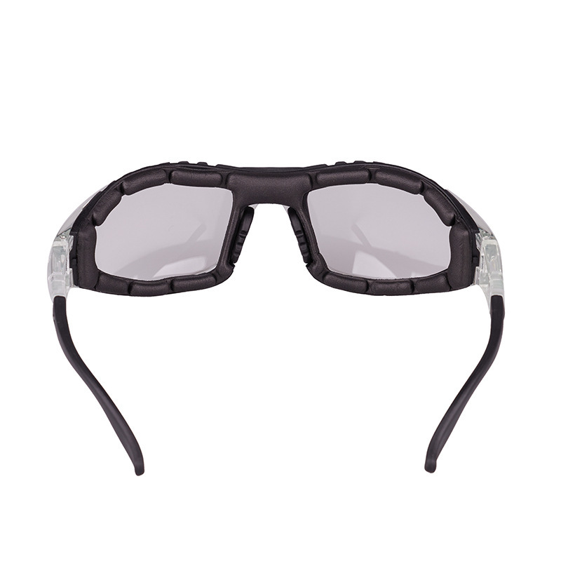 Transparent anti-fogical UV 400 UV cycling for protection glasses