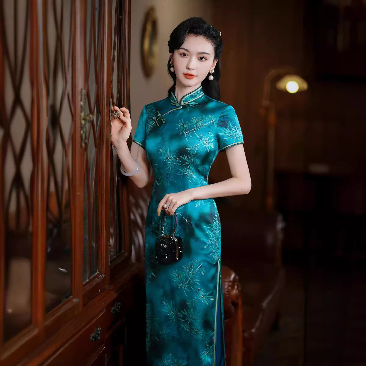 Một mùa hè mới năm 2024 để cải thiện trang phục Trung Quốc cho cô gái Sanose.