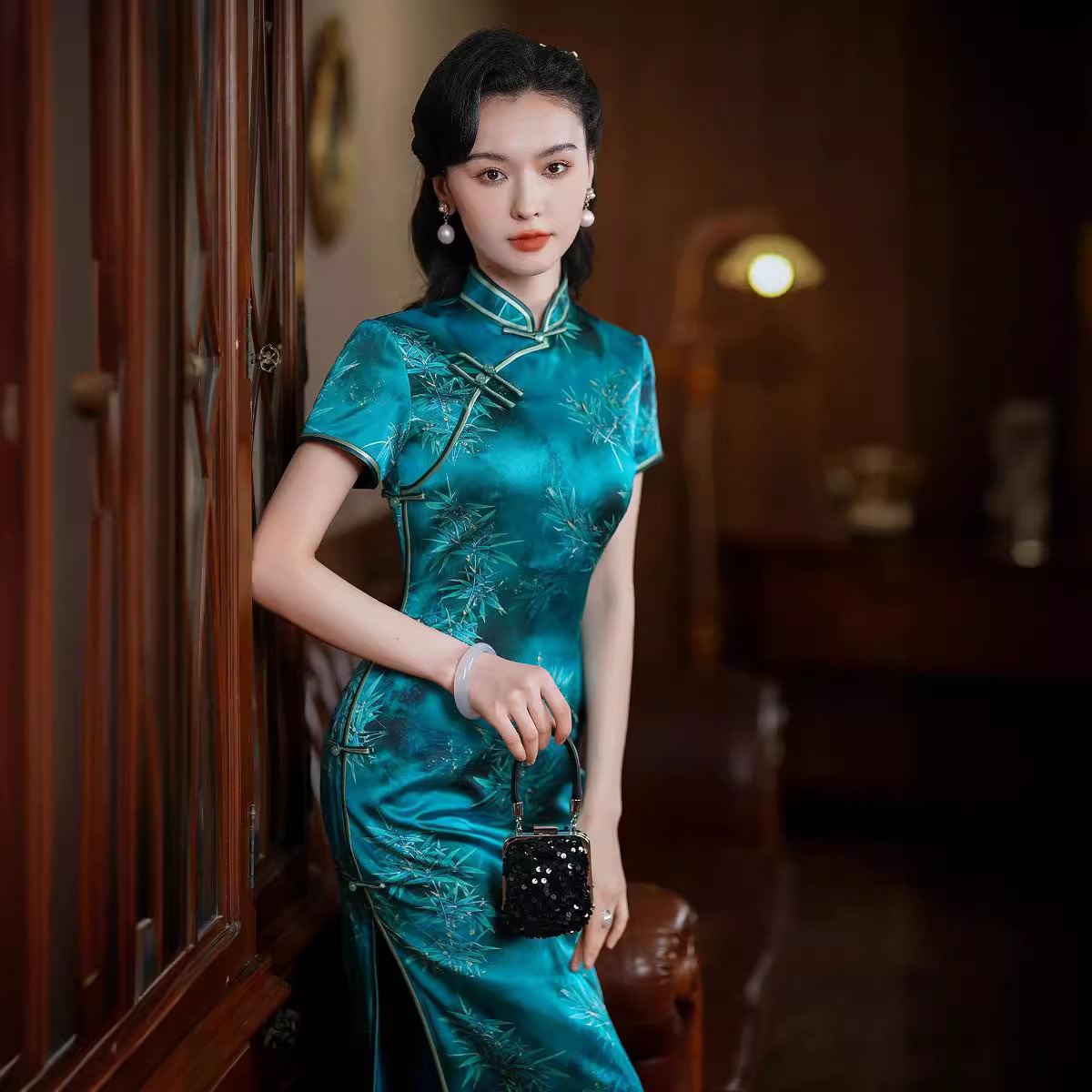 Một mùa hè mới năm 2024 để cải thiện trang phục Trung Quốc cho cô gái Sanose.
