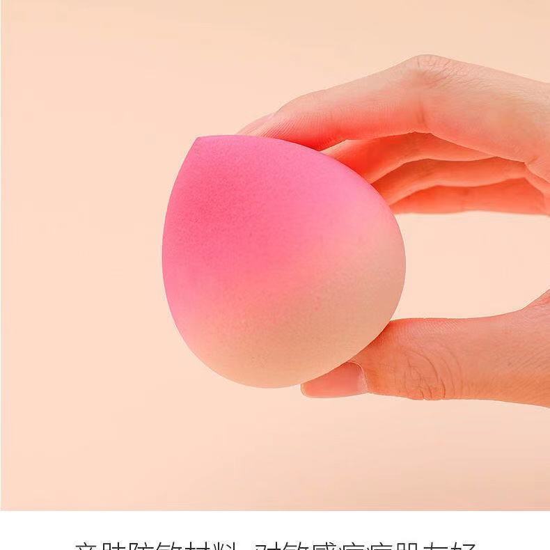 Lưới sẽ biến thành một nhà máy sản xuất nước nho khô, khô, khô, khô, bong bóng.