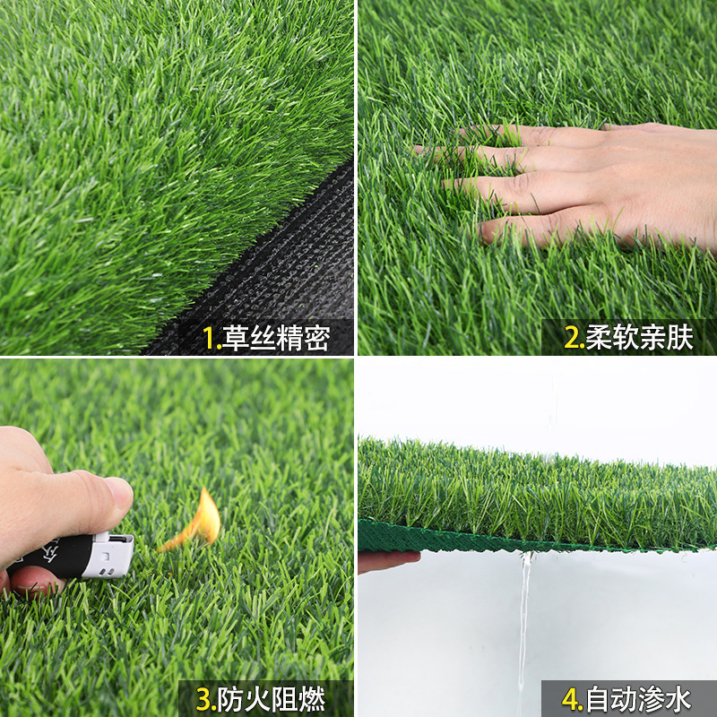 Xây dựng những tấm thảm màu xanh lá cây bằng nhựa cho việc mô phỏng bãi cỏ