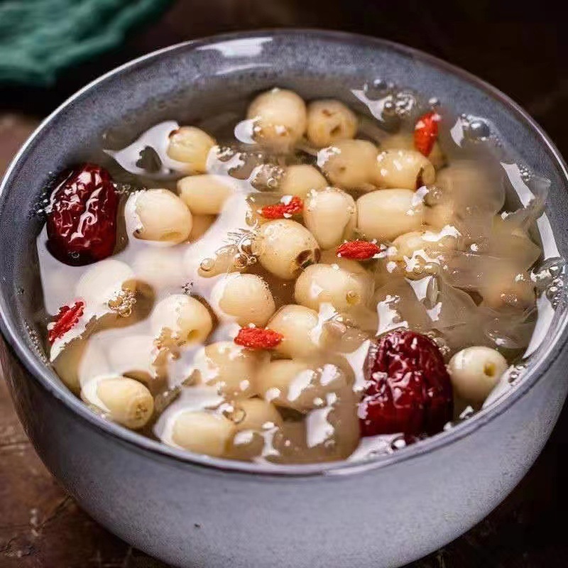 500g cuồng loạn để tạo ra một bông hoa huệ không linh cẩu.