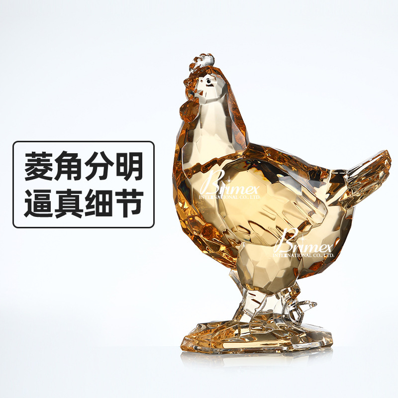 Wholesale of a crystal-decorated chicken-hea-crystal product from the Amber Crystal Office.