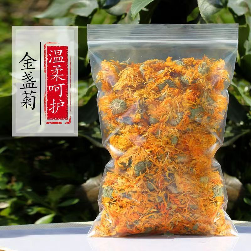 Nước sốt và trà.