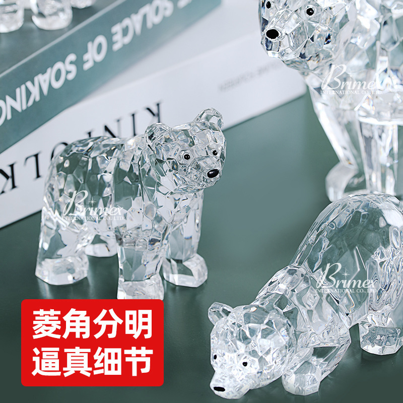 An animal resin plaque at the Café of the Conservatory of the Conservatory of Transparent Bear Crystal Works