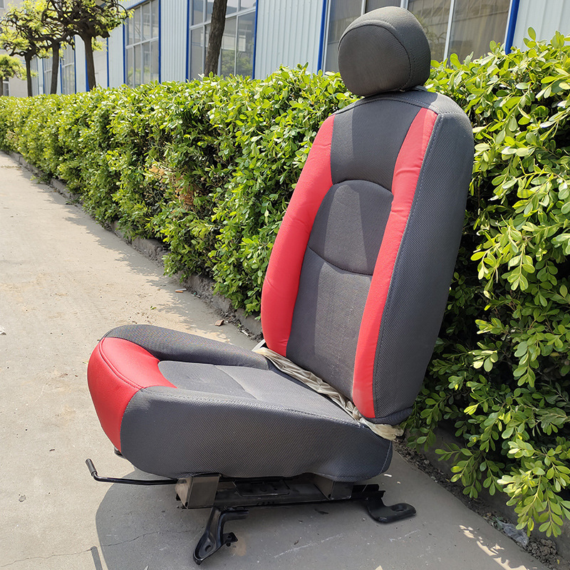 Car retrofits show a soft seat model for a bus bus business sponge seat