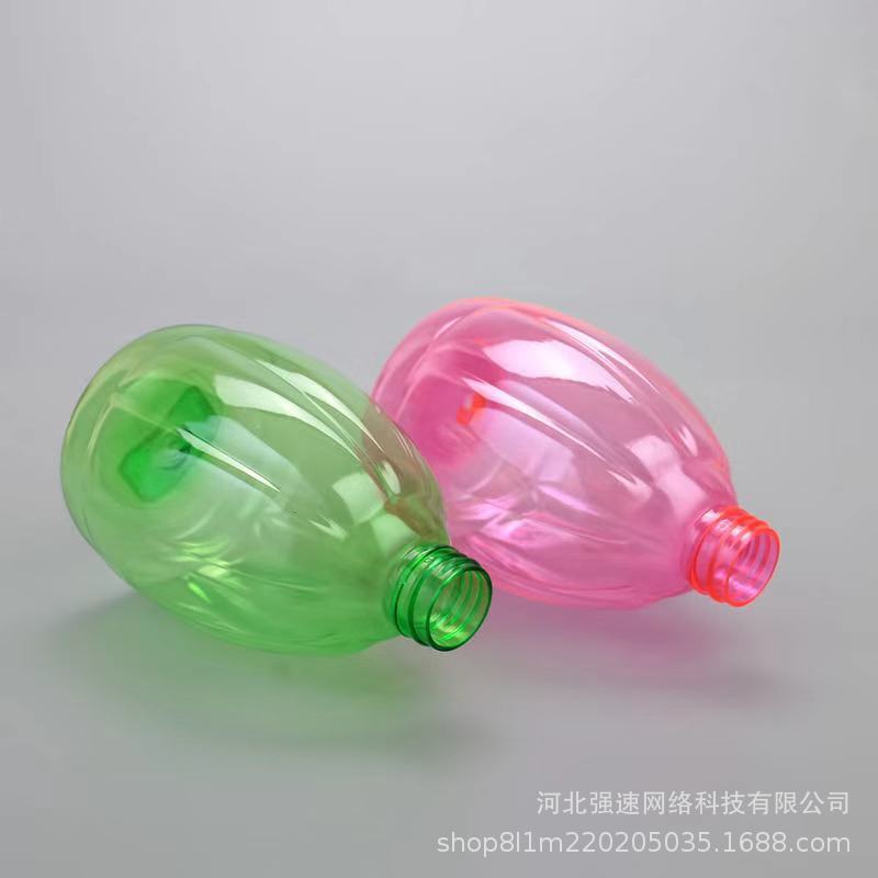 Nguồn cung cấp cho cây bi-đông vật nuôi với cây bí ngô phun ngọt hơn so với bình xịt vườn hoa