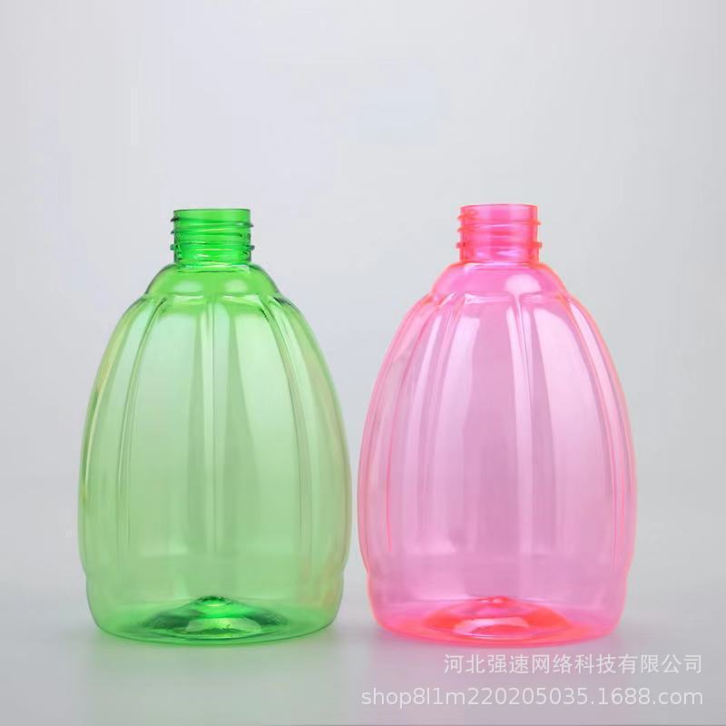 Nguồn cung cấp cho cây bi-đông vật nuôi với cây bí ngô phun ngọt hơn so với bình xịt vườn hoa