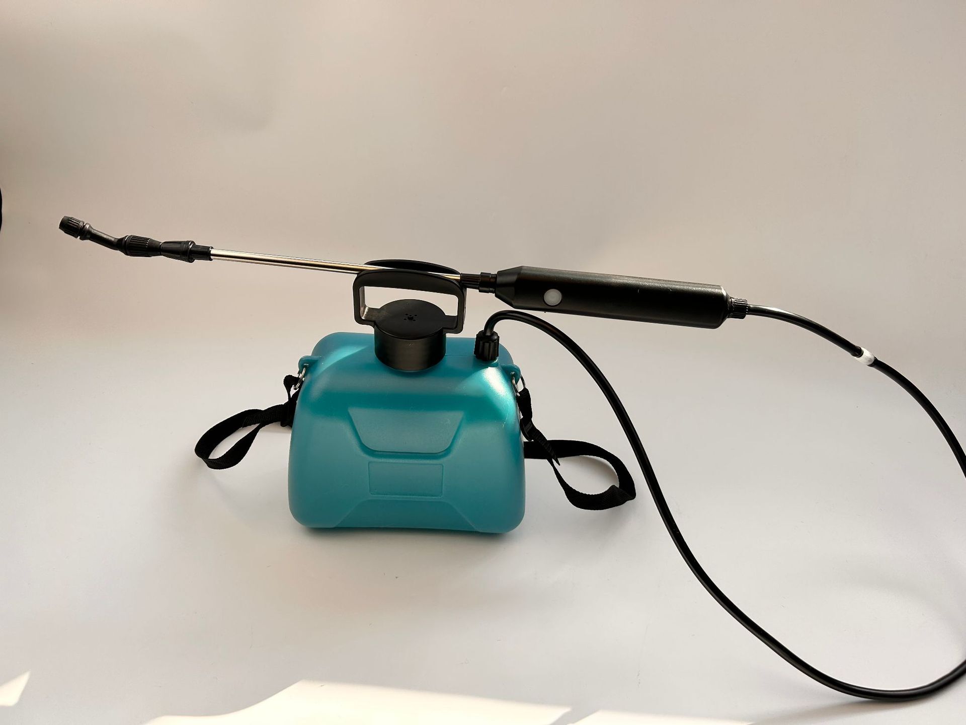 Một máy phun nước đặc biệt cho máy phun pyrotechic từ nhà