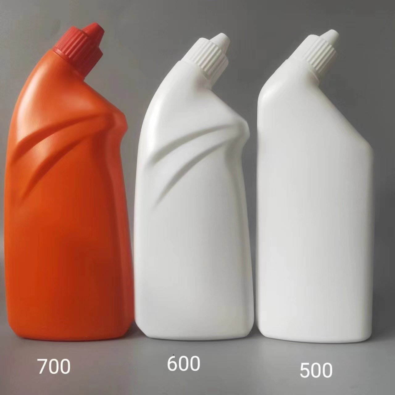 Làm chai vệ sinh 500ml, 600ml ép nước toilet.