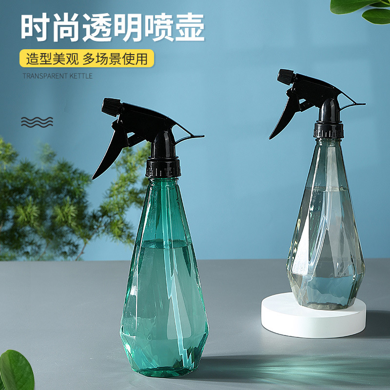 Chất dẻo kết hợp với nước phun liên tục áp suất cao có thể điều hòa vòi nước dạng vòi để khử trùng hoa với áp suất