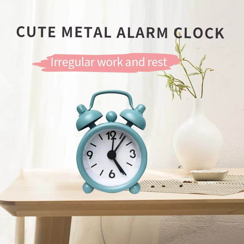 Tạo ra máy tính đồng hồ kim loại mini-metallic, đồng hồ báo thức nhỏ, đồng hồ điện tử nhỏ cho việc dọn dẹp lễ hội mới.