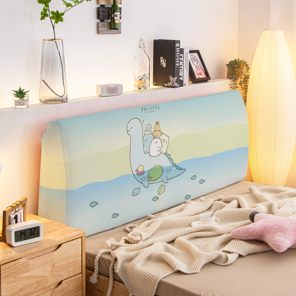 Japanese cartoon bed head coverings full of bullet-powered bedheads under a back condom protection shelter to transform woodbeds