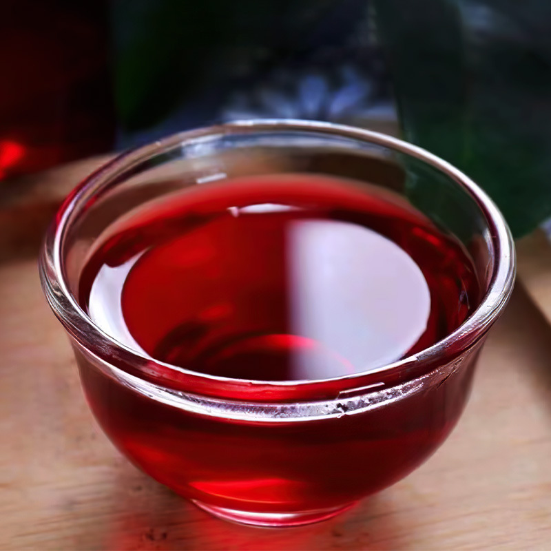 Yunnan nở hồng tươi và hoa hồng ngưng tụ.