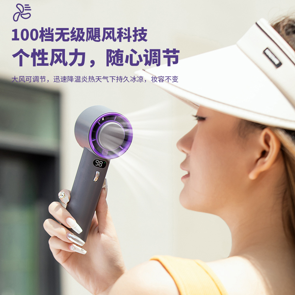 Các fan hâm mộ phúc lợi xã hội run rẩy đóng băng nửa dẫn điện làm lạnh quạt USB xách tay nhỏ với một quạt nhỏ ngoài trời.