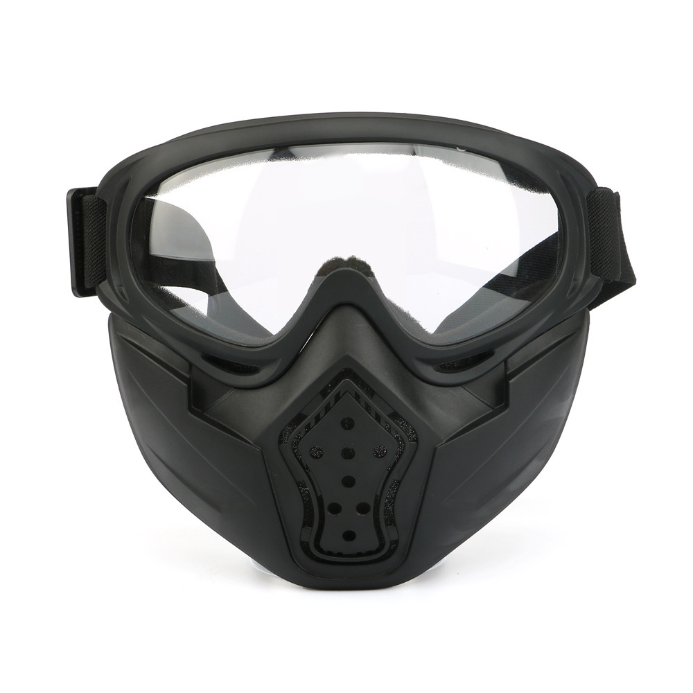 New motorcycles retro-Harley rides a mask, which removes a windproof windshield.