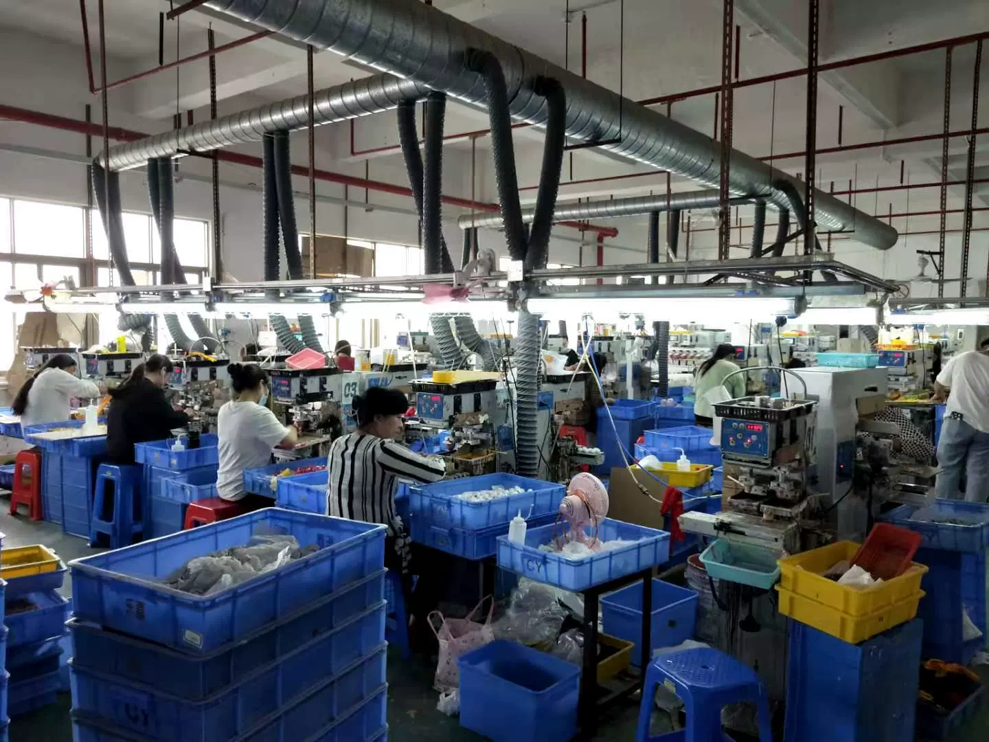 Đồ chơi của trái tim trẻ em ở Đông Châu