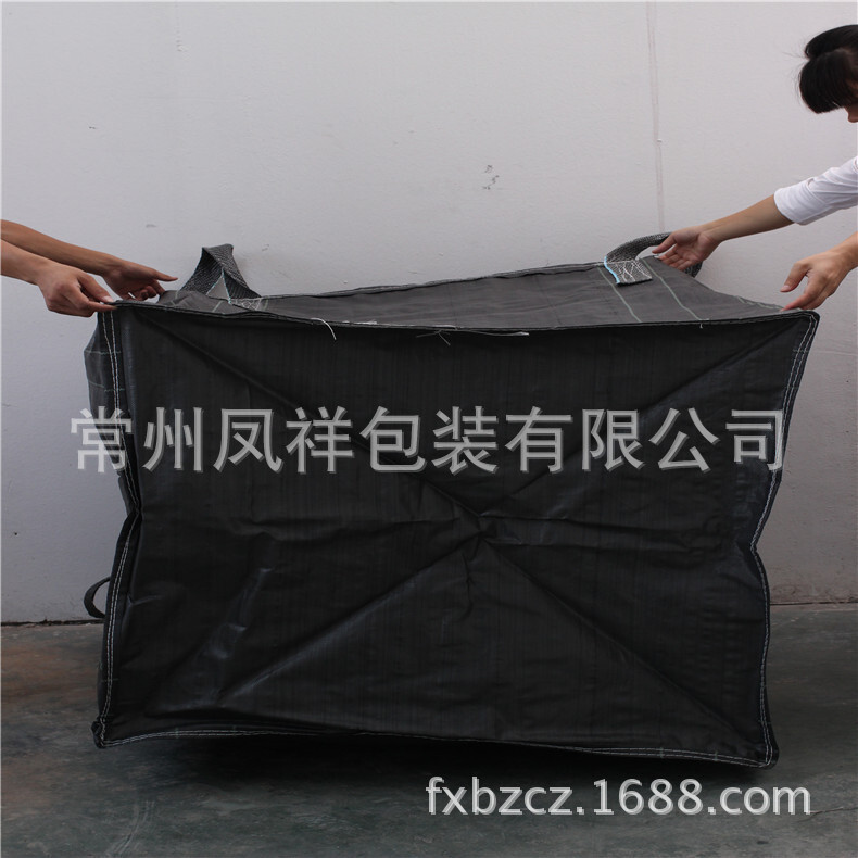 Túi đen và dày đặc, túi lắp ráp công nghiệp to lớn, sức chịu áp suất trước áp suất... từ nhà máy.