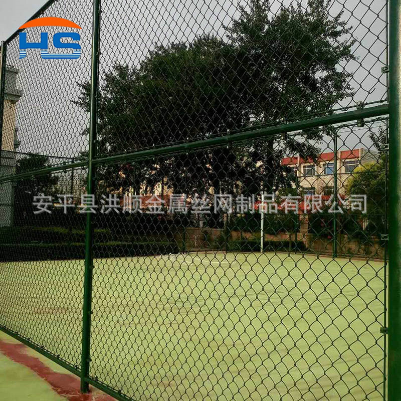 A network of fenced stadium fences for the exclusive use of the football basketball court at the factory.